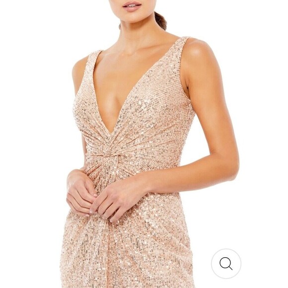 New MAC DUGGAL Rose/Gold Front Twist Plunging Sequined Mini Dress Wm's (4) $278 - Picture 4 of 13